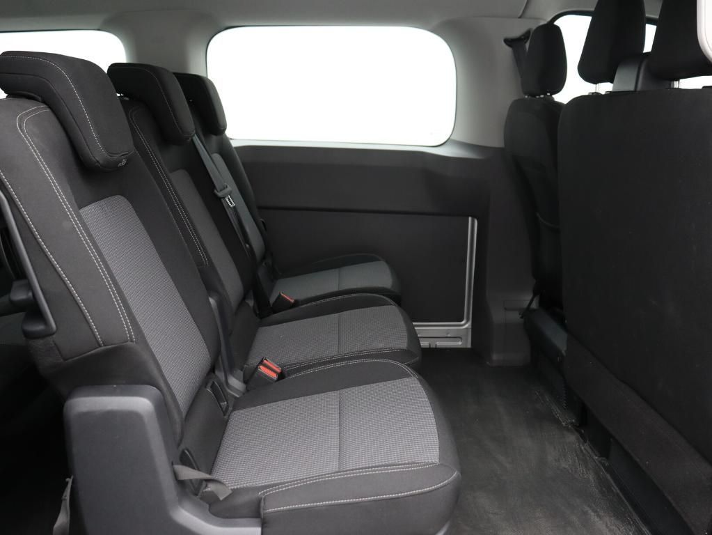 Volkswagen T7 Kombi - Bild 8