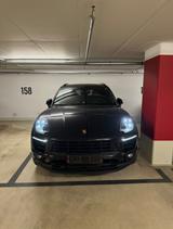 Porsche Macan S  - Porsche Macan Gebrauchtwagen in Hamburg