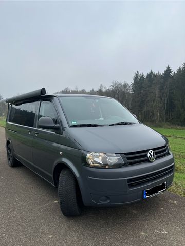 Volkswagen T5 Transporter/Camper, Motor neu, inkl. Zubehör