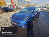 Tesla Model 3 Rear-Wheel Drive - Tesla Model 3 in Berlin