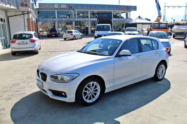 BMW 116 d 5p Sport auto Garanzia 12 mesi