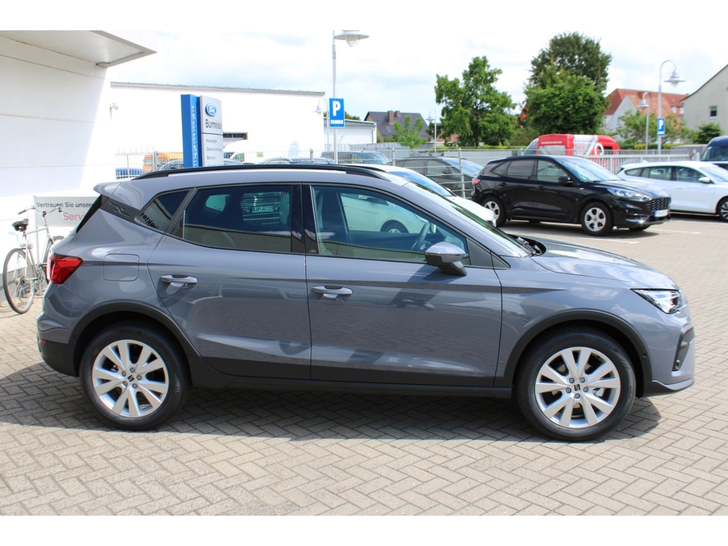 Fahrzeugabbildung SEAT Arona 1.5 TSI 110 kW FR DSG 10J Gar. ACC LED AHK