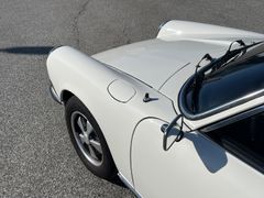 PORSCHE 911 E Coupe MFI 2. Hand Classic Data 2