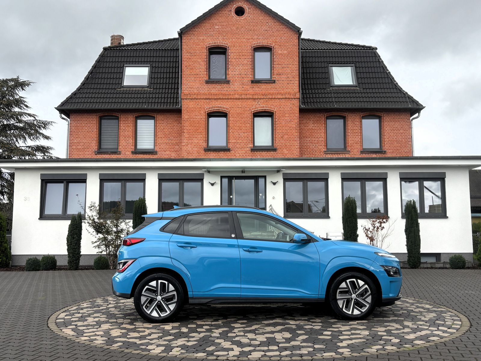 Hyundai Kona Elektro Edition 30+ NAV KRELL WÄMPU SOH-96%