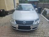 Volkswagen Passat Variant Trendline - Volkswagen Passat Variant aus 2005