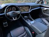 Volkswagen Touareg 3.0 V6 TDI 210kW 4MOTION R-Line  - VW Touareg Gebrauchtwagen in Köln