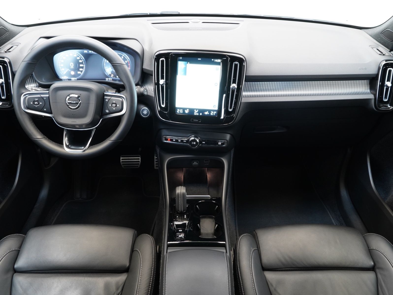 Fahrzeugabbildung Volvo XC40 B4 B R Design LED/NAVI/ACC/LEDER/360°