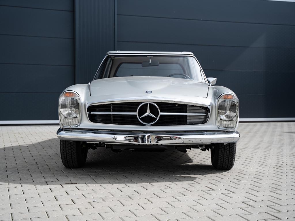 Mercedes-Benz SL 280