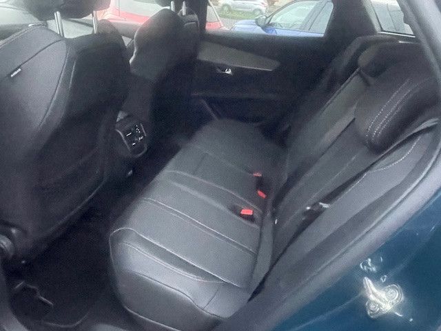 Fahrzeugabbildung Peugeot 3008 GT PlugIn Hybrid4 300 e-EAT8