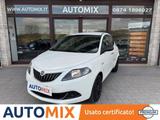 Lancia Ypsilon 1.0 firefly hybrid Silver s&s 70c - Lancia Ypsilon Silver mit Hybrid-Antrieb (Benzin/Elektro)