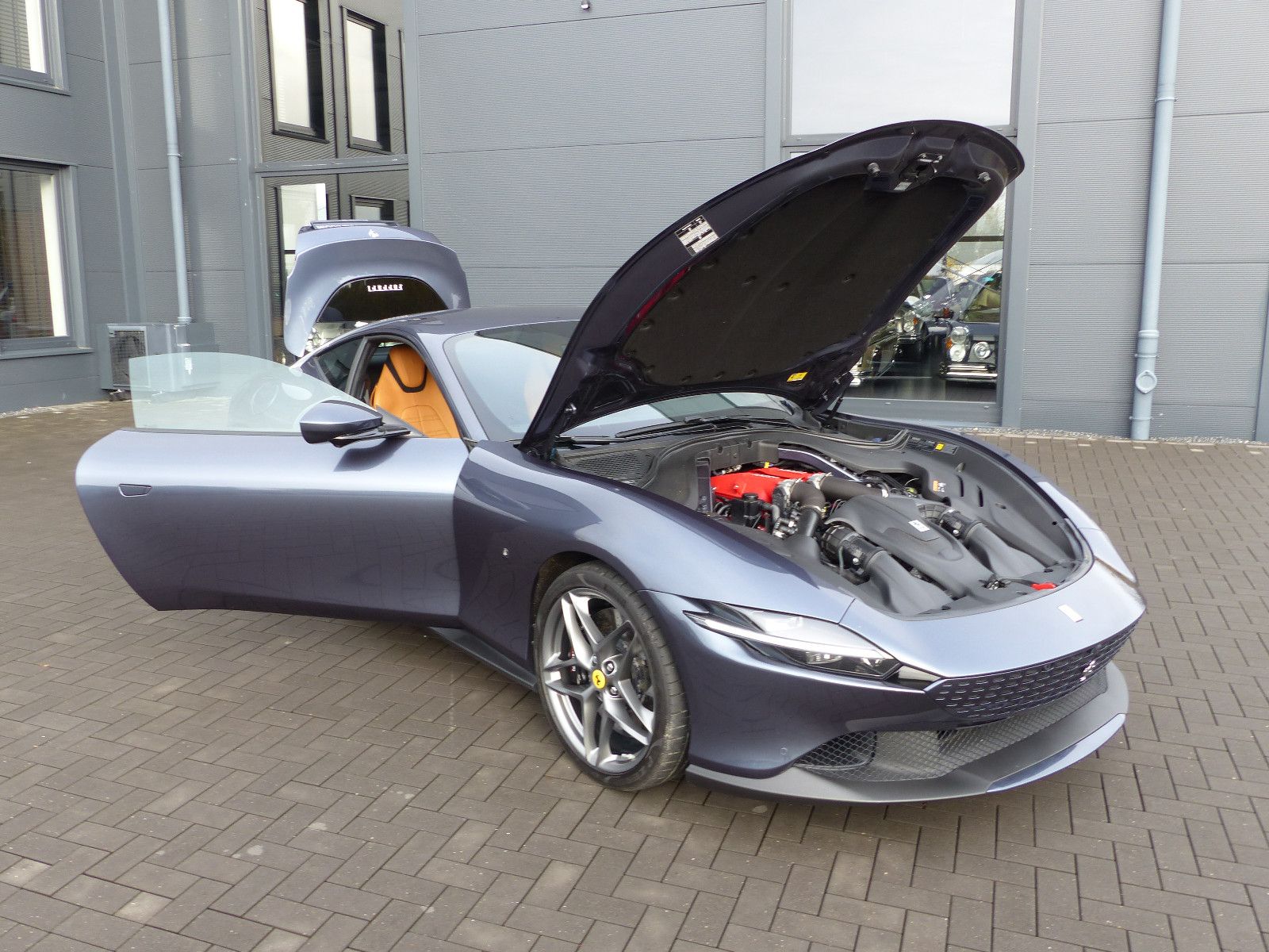 Fahrzeugabbildung Ferrari Roma Daytona Cognac/Cuoio