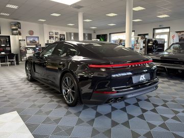 Porsche Panamera - 5