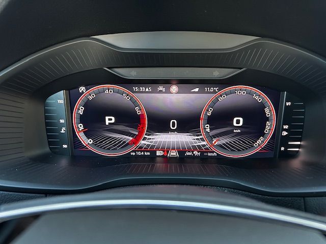 Karoq Sportline NAV;AHK;KAMERA;ACC