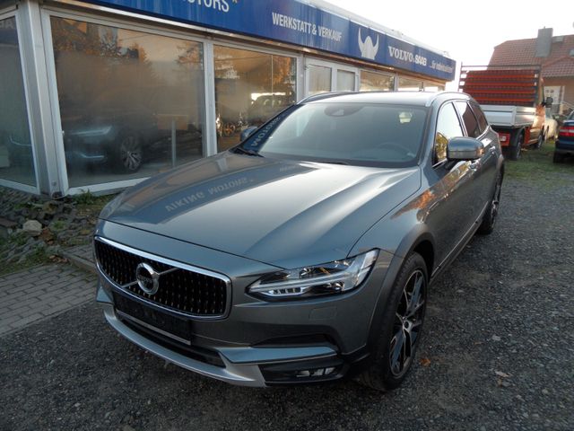 Volvo V90 Cross Country Pro AWD