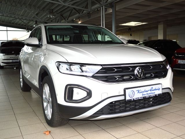 Volkswagen T-Roc 1,5 TSI DSG Life ALU AHK NAVI LED