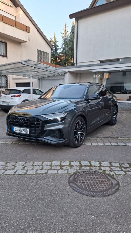 2022 Audi SQ8