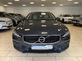 Volvo V60 MHybrid*Momentum*Pano*Cockpit*Navi*LED*R.Cam - Volvo V60: Momentum