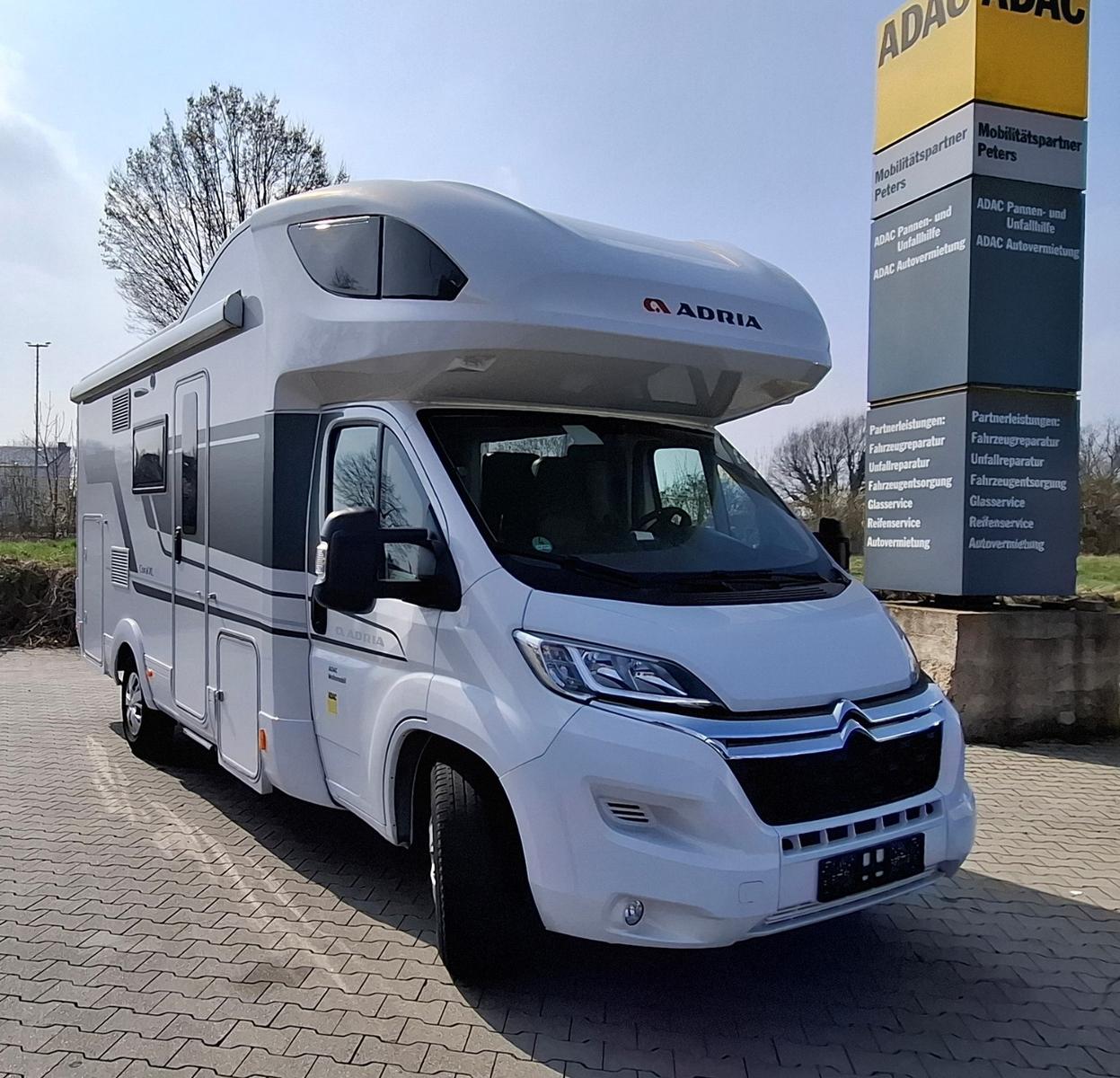 Adria Coral XL 600DP