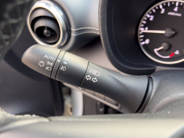 Nissan Juke Enigma MT* Navi*LED*AAC*SHZ*RFK*