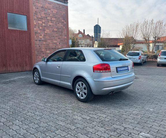 Audi A3 2.0 FSI Ambiente*SERVO DEFEKT* Bild 3