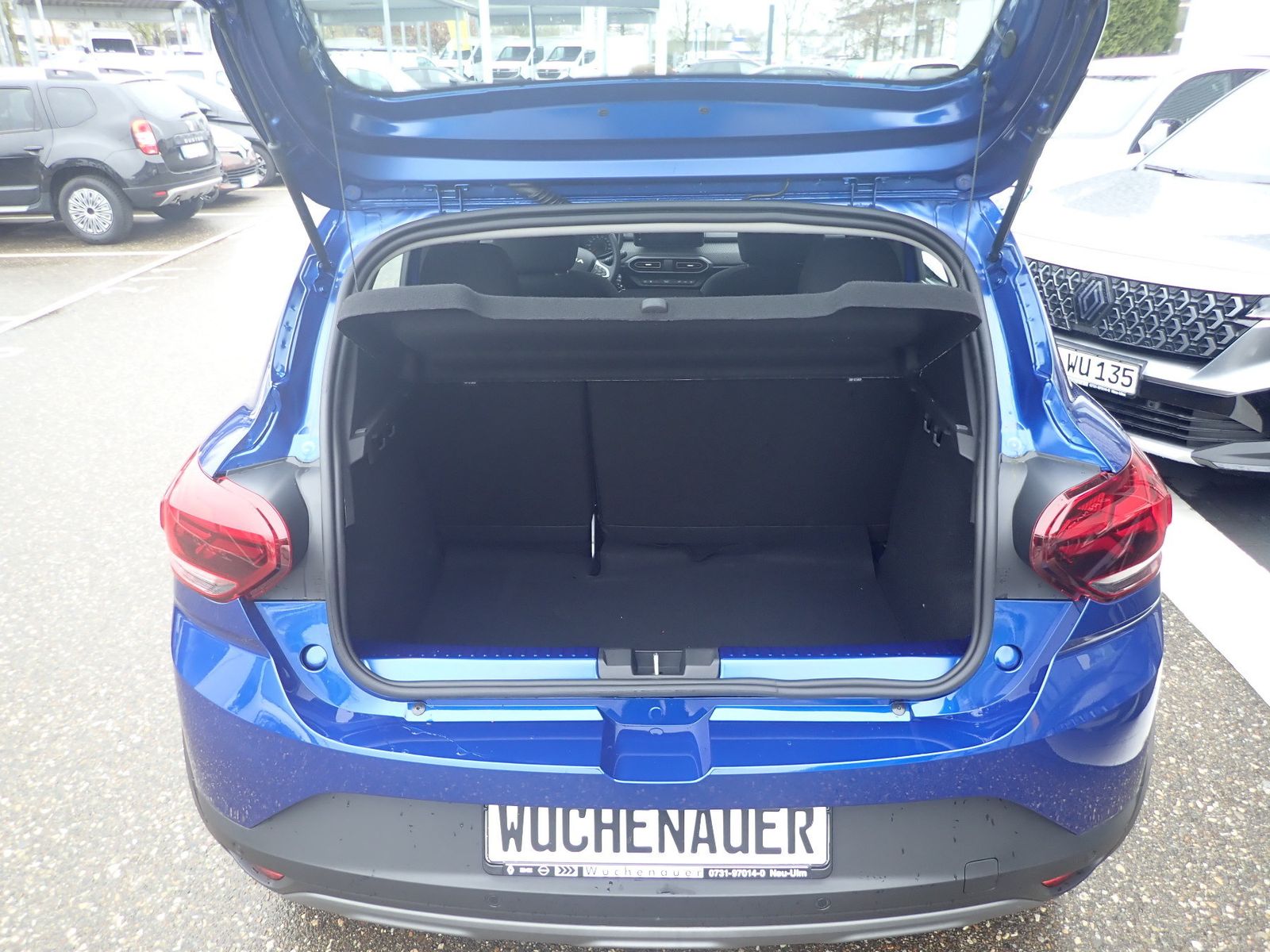 Fahrzeugabbildung Dacia Sandero Stepway Expression TCe 90