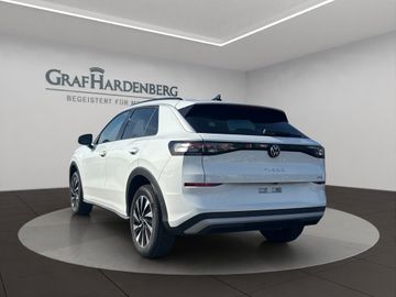 Volkswagen T-Roc - 4