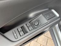 Volkswagen T-Roc 1.5 eTSI DSG 2x R-Line ACC LED KAMERA AHK bei Autohaus Landmann & Maier OHG