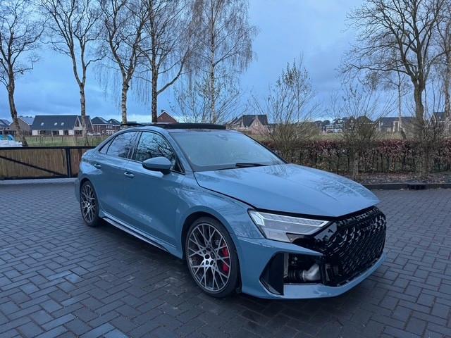 Audi RS3 RS 3 Limousine 2.5 294 kW TFSI Quattro PANO