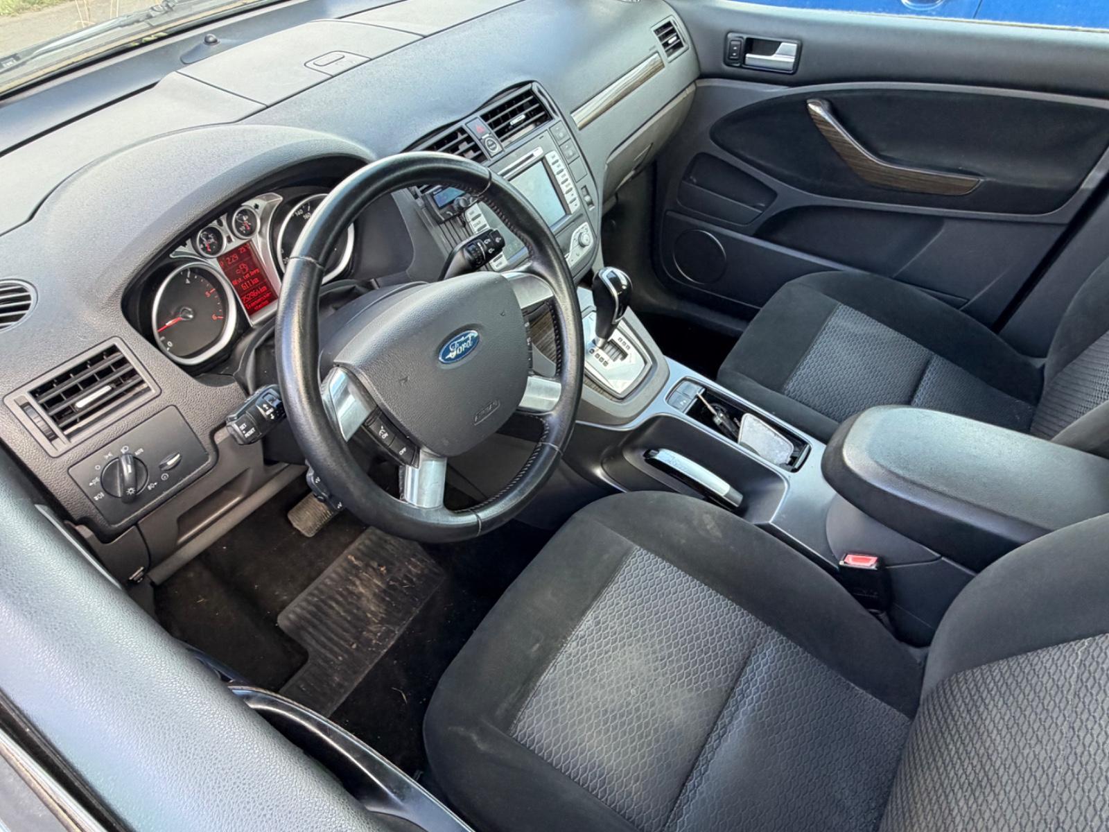Ford C-MAX 2009 — photo 9