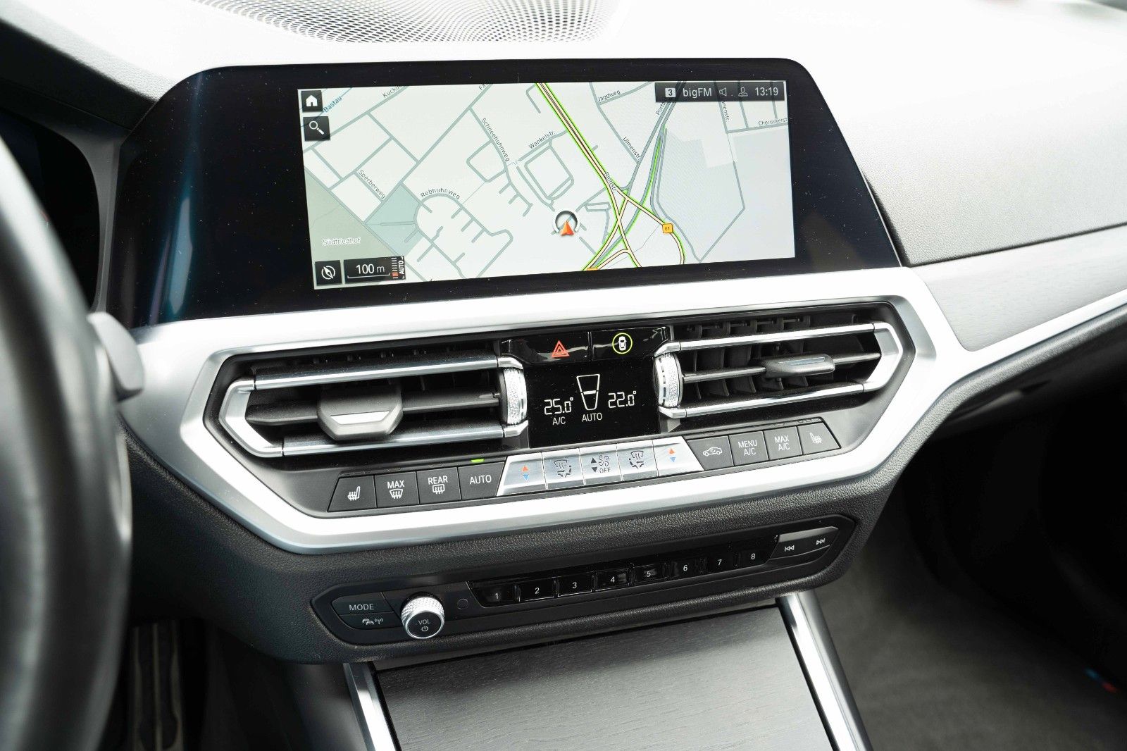 Fahrzeugabbildung BMW 320 D M SPORT LED VIRTC SHADOW HUD LANE