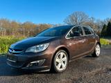 Opel Astra J Lim. 1.4 Energy Kamera Klimaauto. PDC - Opel Gebrauchtwagen in Moers
