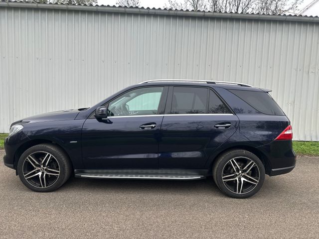 Mercedes-Benz ML 350 BlueTEC 4MATIC Off-Roader Edition