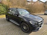 Mercedes-Benz GLC 300 d 4MATIC - PANO - Garanti - AMG Paket - Mercedes-Benz GLC 300 von privat