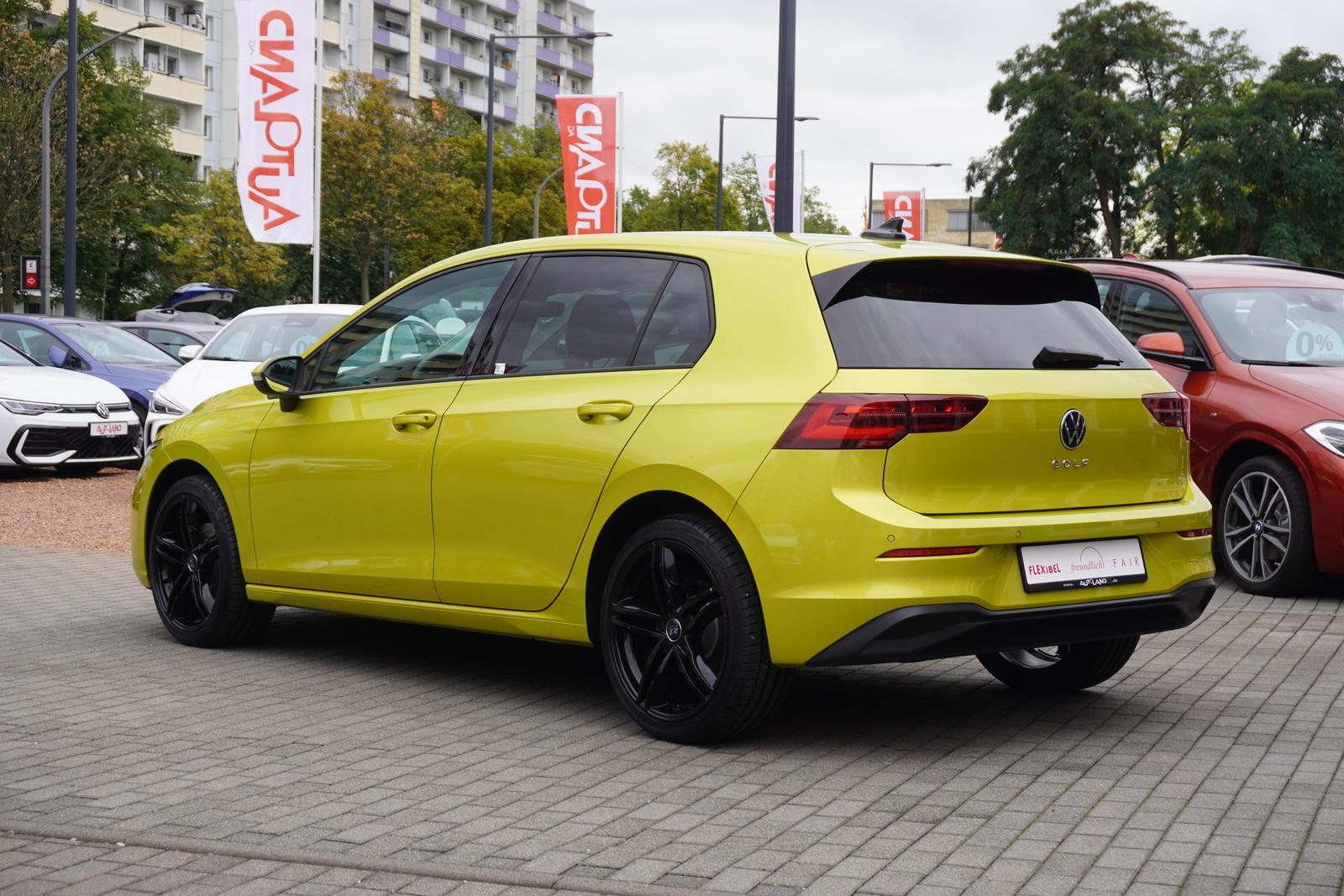 Volkswagen Golf VIII 1.5 TSI Life Navi App-Connect DAB, миниатюра 4