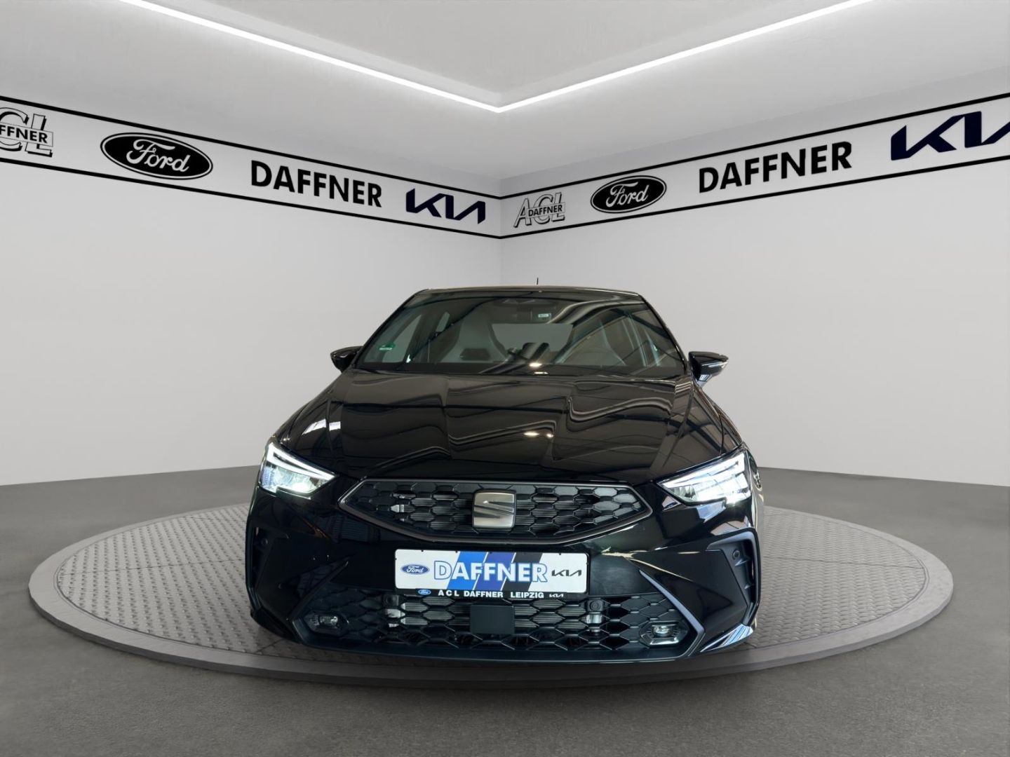 Seat Ibiza 1.0 TSI 85 kW FR Navi Dig. Cockpit LED ACC imagem 2