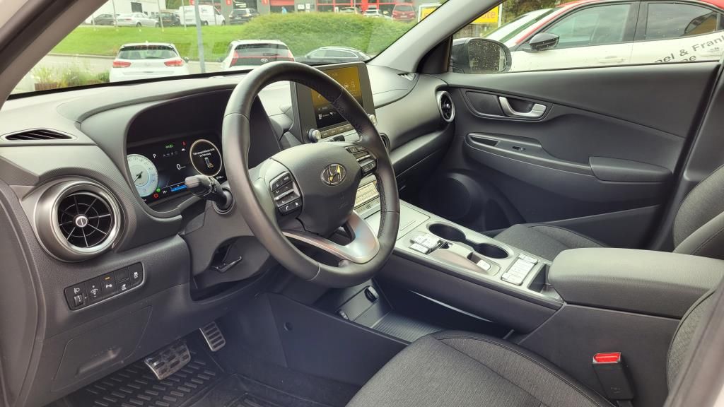 Autohaus Zimpel -  Hyundai Kona Elektro AT 39 kWh Trend Sitzheizung+Kamera - Bild 8 Autohaus Zimpel -  Hyundai Kona Elektro AT 39 kWh Trend Sitzheizung+Kamera - Bild 8