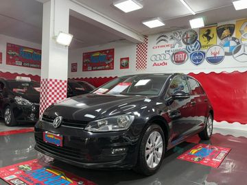 Volkswagen Golf - 4