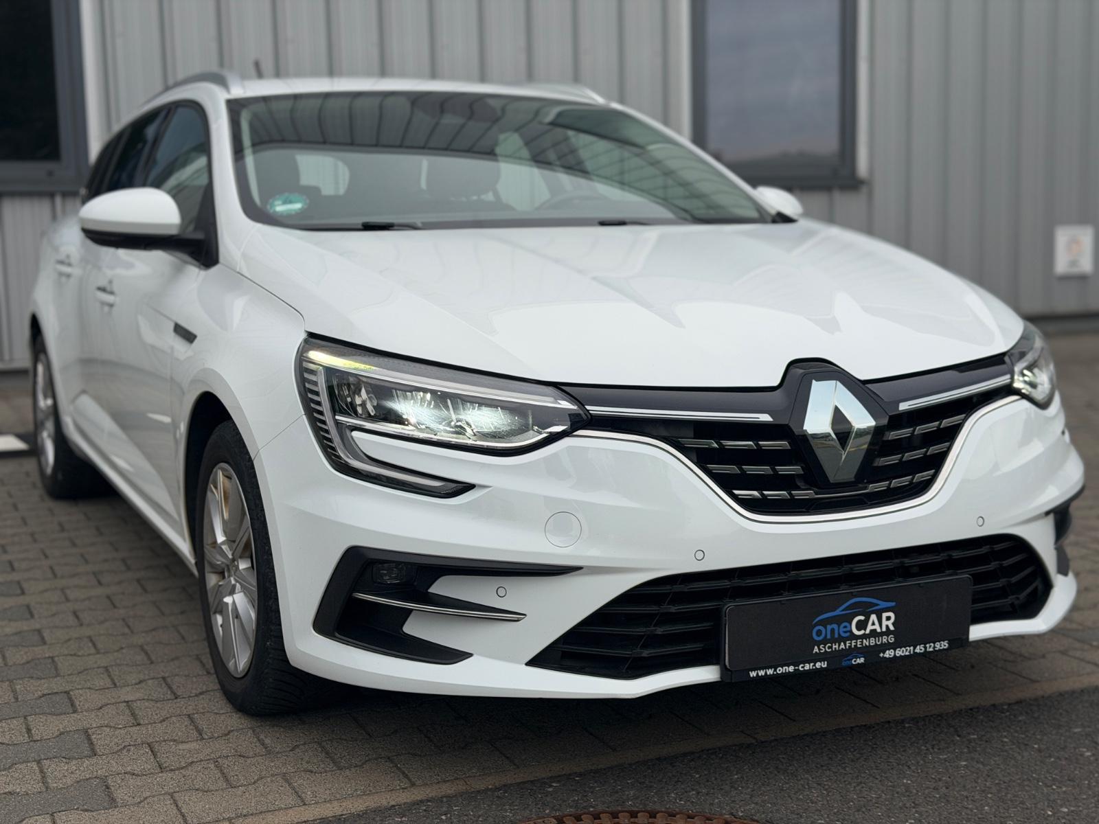 Renault Megane IV GT Automatik CarPlay Kamera AHK Spur