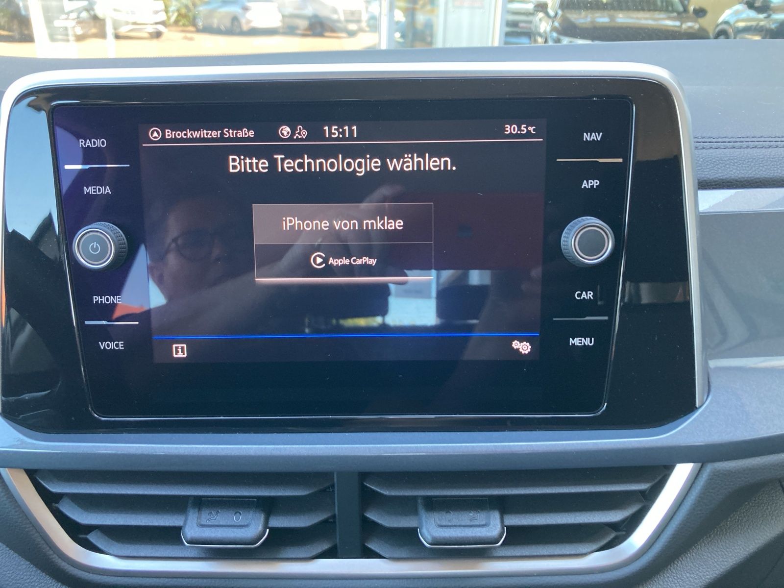 Fahrzeugabbildung Volkswagen T-Roc TDI Style DSG LED Navi ACC AHK PDC