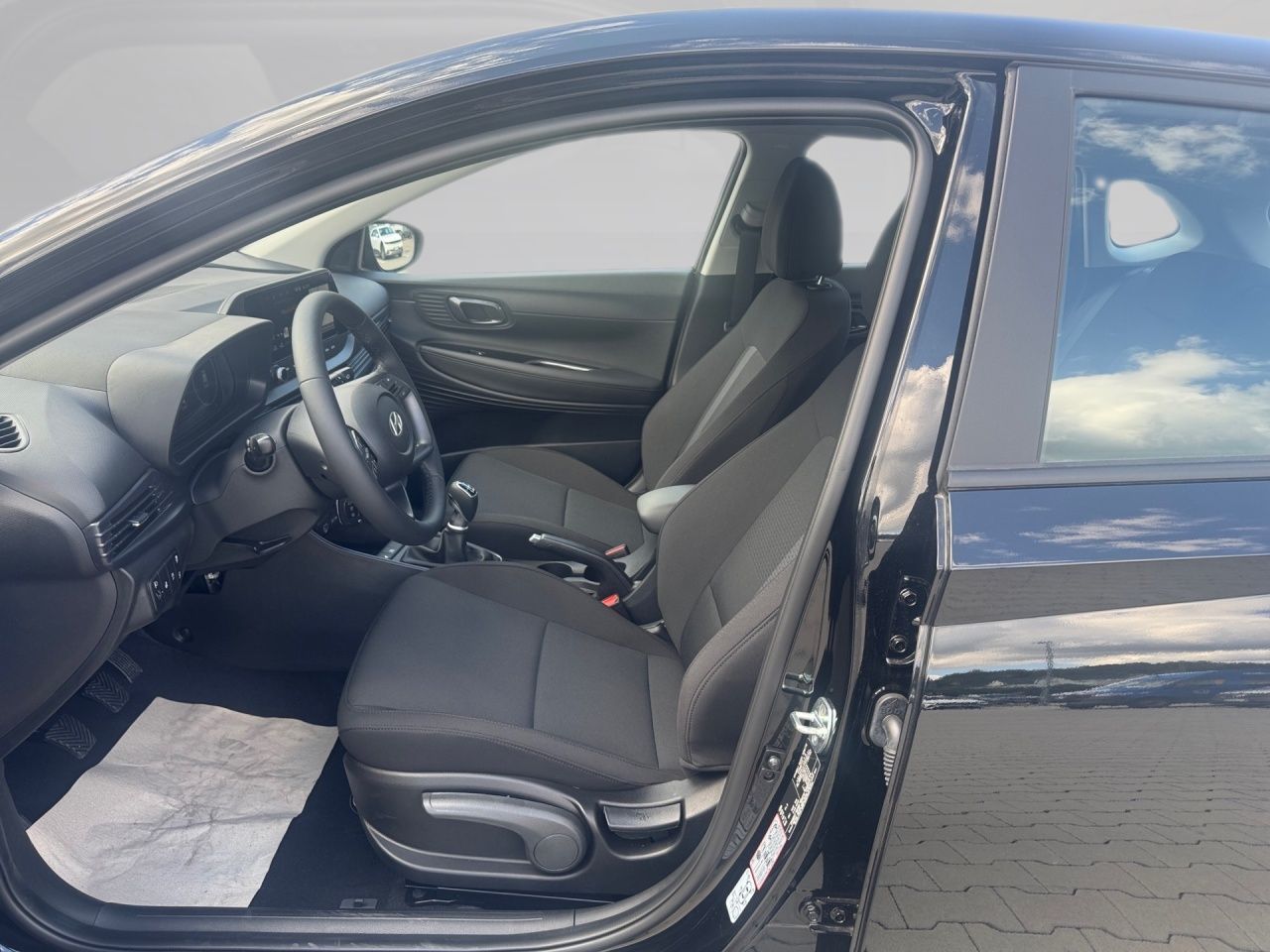 Fahrzeugabbildung Hyundai i20 TREND *BOSE*SOUNDPAKET* Fernlichtass. Kam.