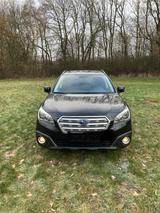 Subaru Outback 2.0 Boxer Diesel - Subaru Forester: Kombi