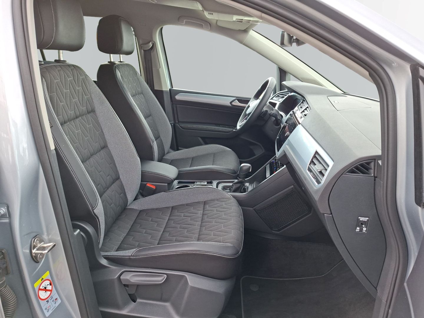 Touran 1.5 TSI DSG Comfortline *AHK*ACC*NAVI*