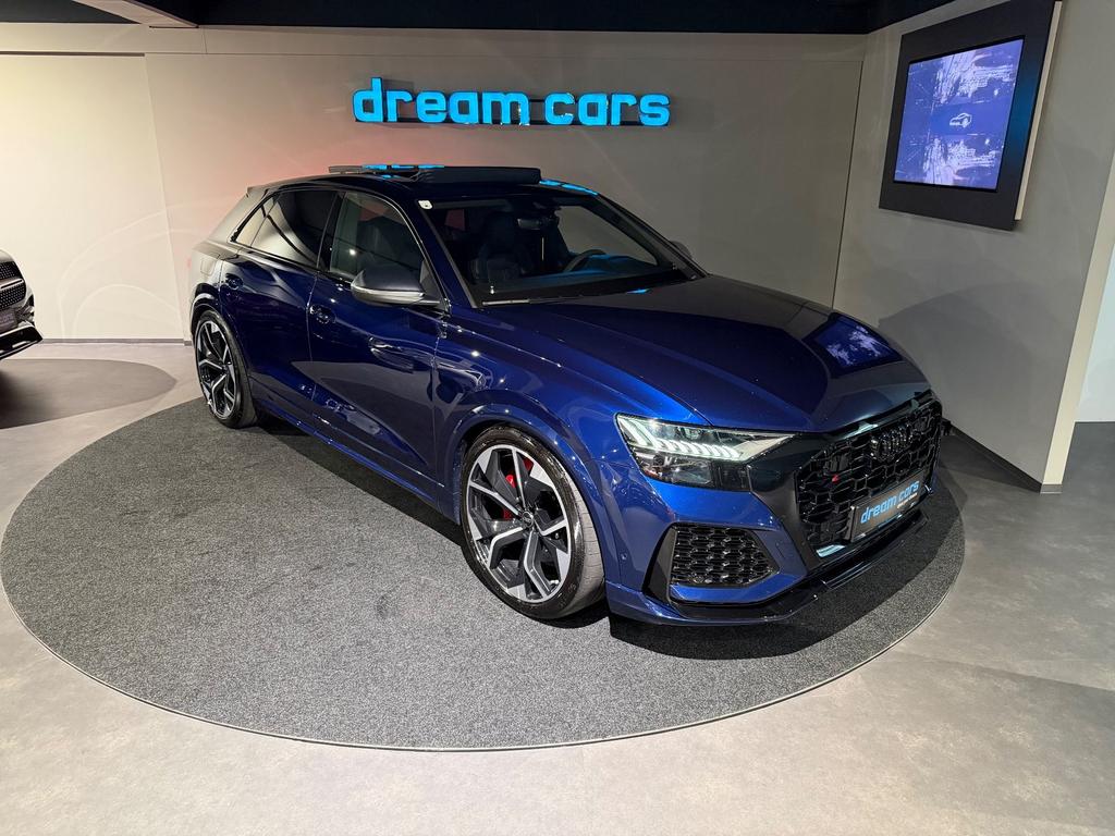 Audi RSQ8