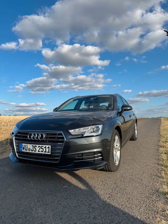 Image of Audi A4