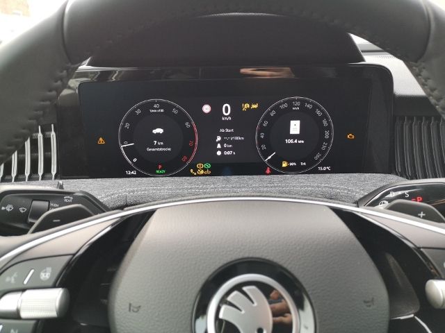 Fahrzeugabbildung SKODA Superb Combi 1.5 TSI DSG mHEV Selection AHK STAN