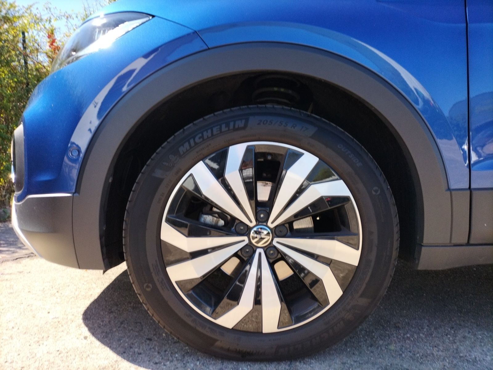 Fahrzeugabbildung Volkswagen T-Cross Style DSG LED ACC Navi Kamera Keyless