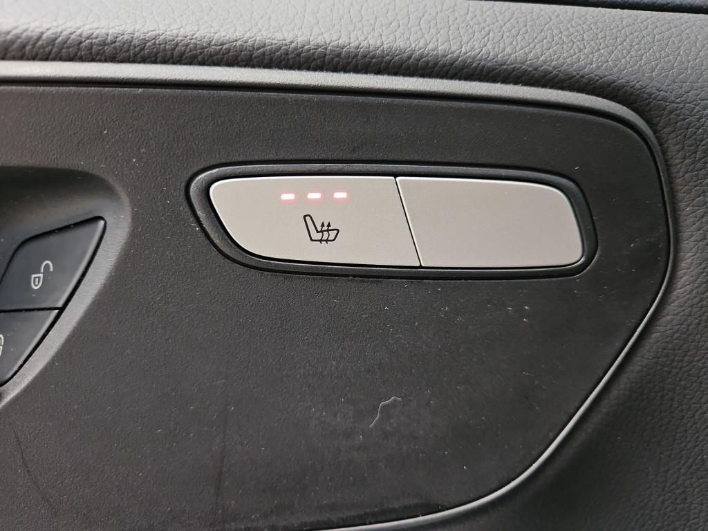Fahrzeugabbildung Mercedes-Benz EQV 300 extralang 8 Sitze 2x Klima 2x elektr. ST