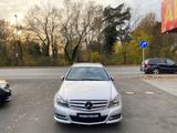 Mercedes-Benz C 180 T Automatik BlueEFFICIENCY AVANTGARDE NAVI - Mercedes-Benz C 180: Blueefficiency