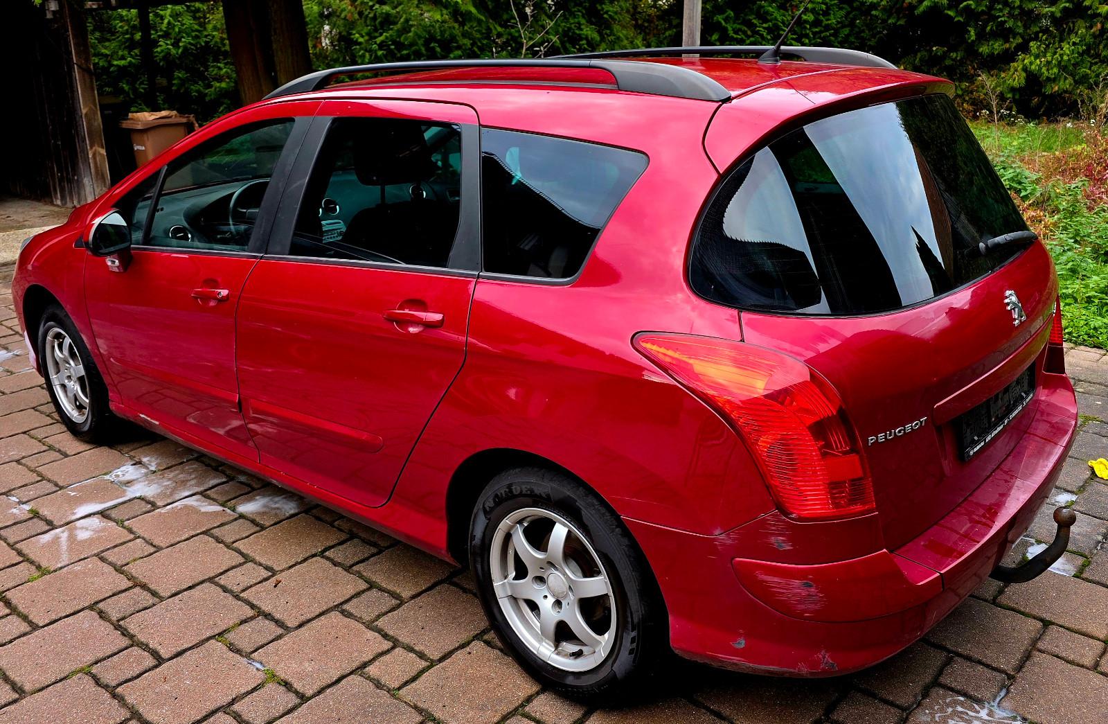 Peugeot 308 2011 — photo 8