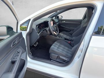 Volkswagen Golf VIII Lim. GTD 147 kW|Kamera|ACC|LED|Kamera
